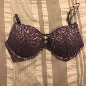 NWOT VS push up bra 32D